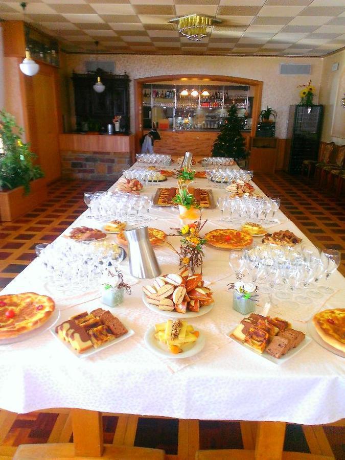 Les Breuleux Hotel-Restaurant De La Balance מראה חיצוני תמונה